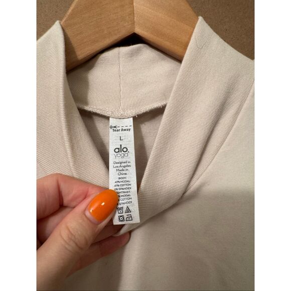 ALO Tank Top - Picture 4 of 6